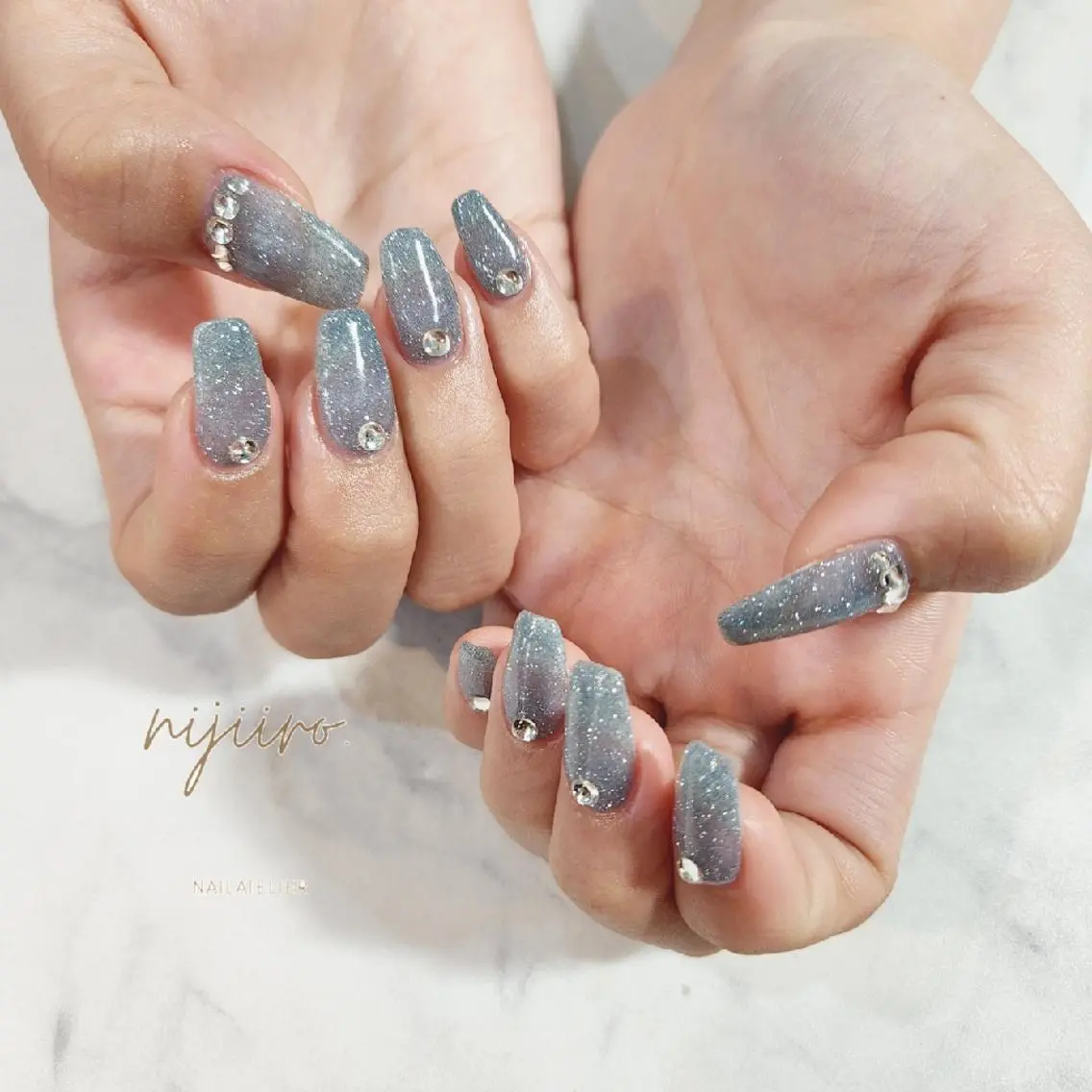 ネイル フラッシュネイル ハンドネイル nijiiro🌈 サトウのネイルデザイン