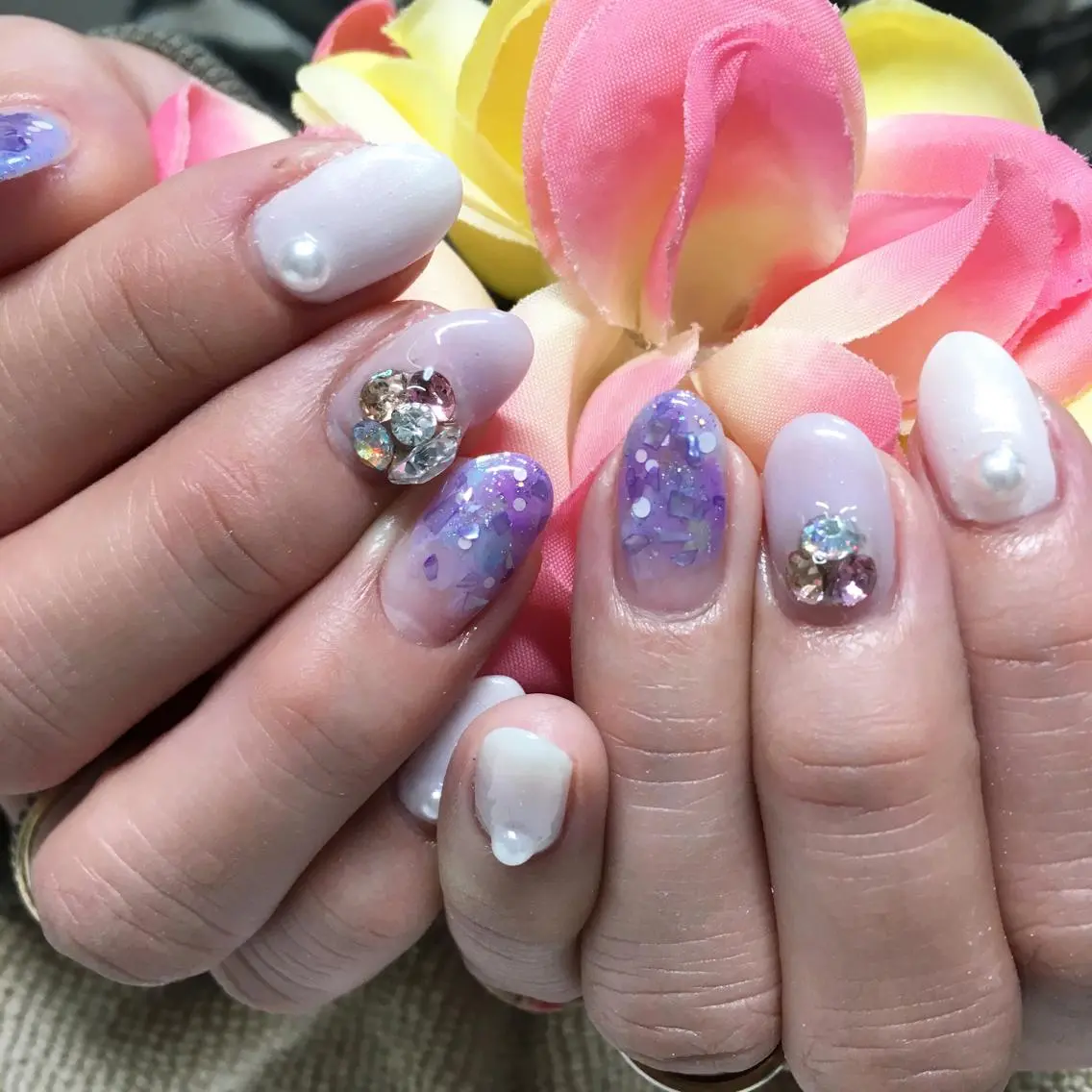 ショート カラー ネイル マツエク・マツパ フェリーチェ瑞江店 新山のネイルデザイン