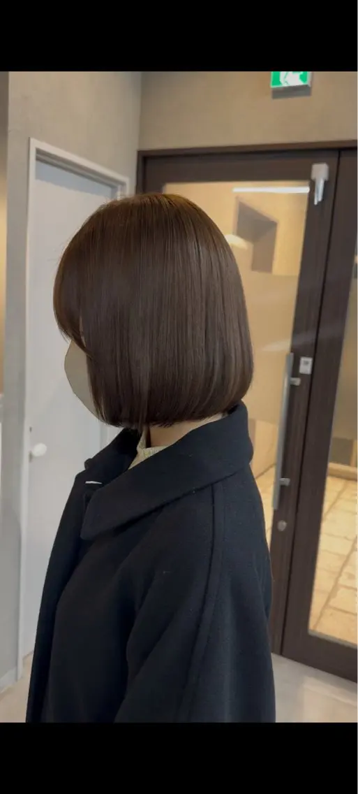 カラー ブリーチ 透明感カラー ブリーチなしカラー aina 🩵のヘアスタイル