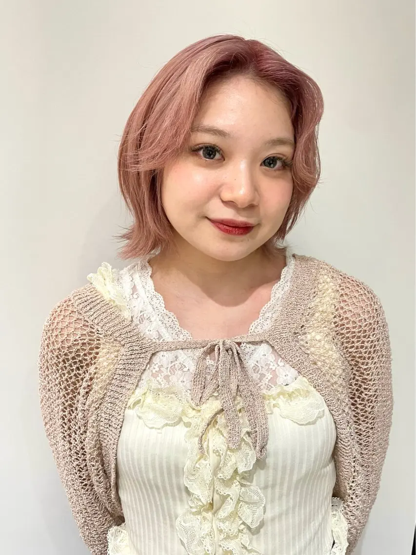 ショート カラー ブリーチ ピンクカラー 石川玲菜/ ボブ/銀座のヘアスタイル