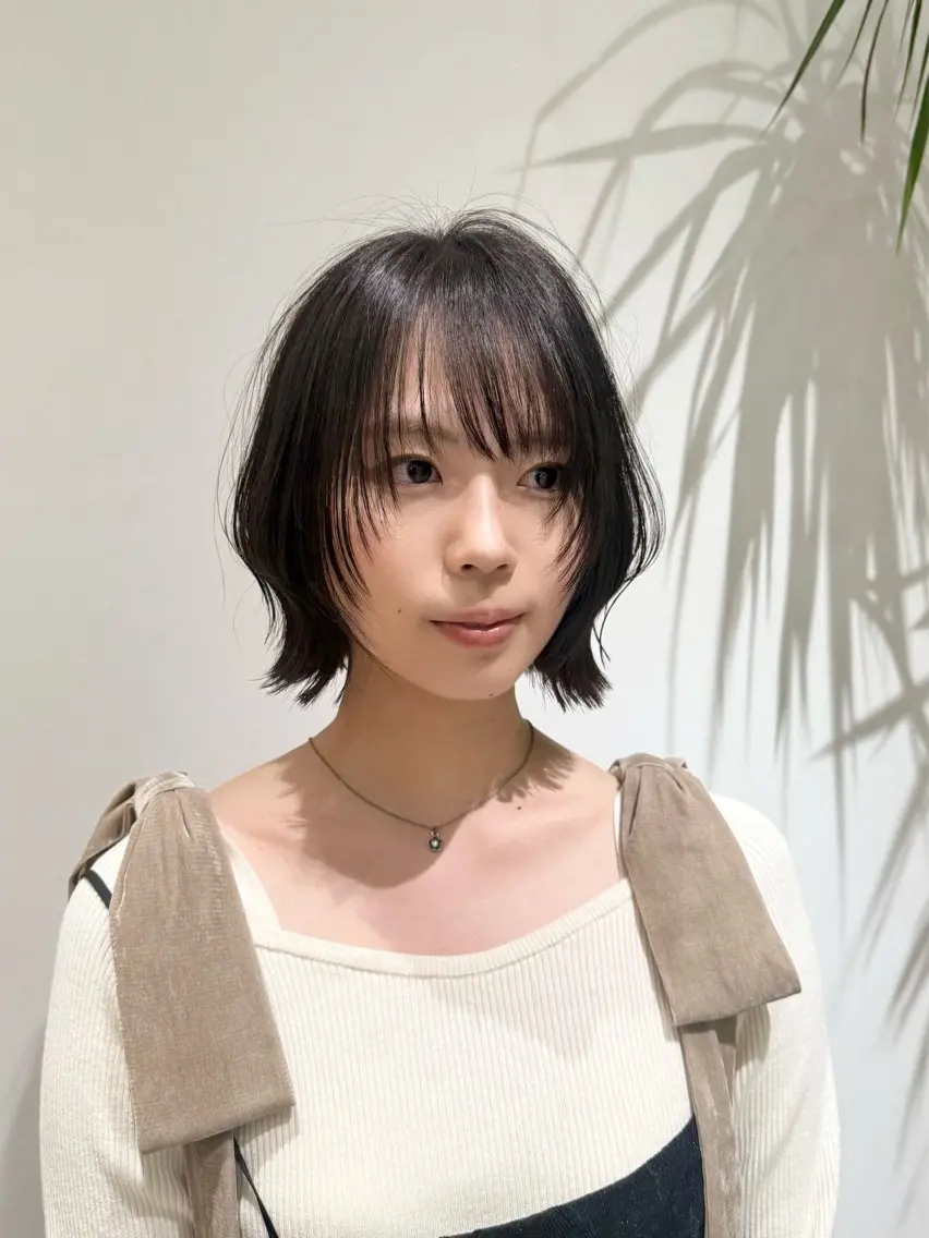 ショート カラー 切りっぱなしボブ ショートボブ ボブレイヤー 透明感カラー ボブ カット ヘアカラー トリートメント 田中航平/渋谷ボブ/ レイヤーボブのヘアスタイル