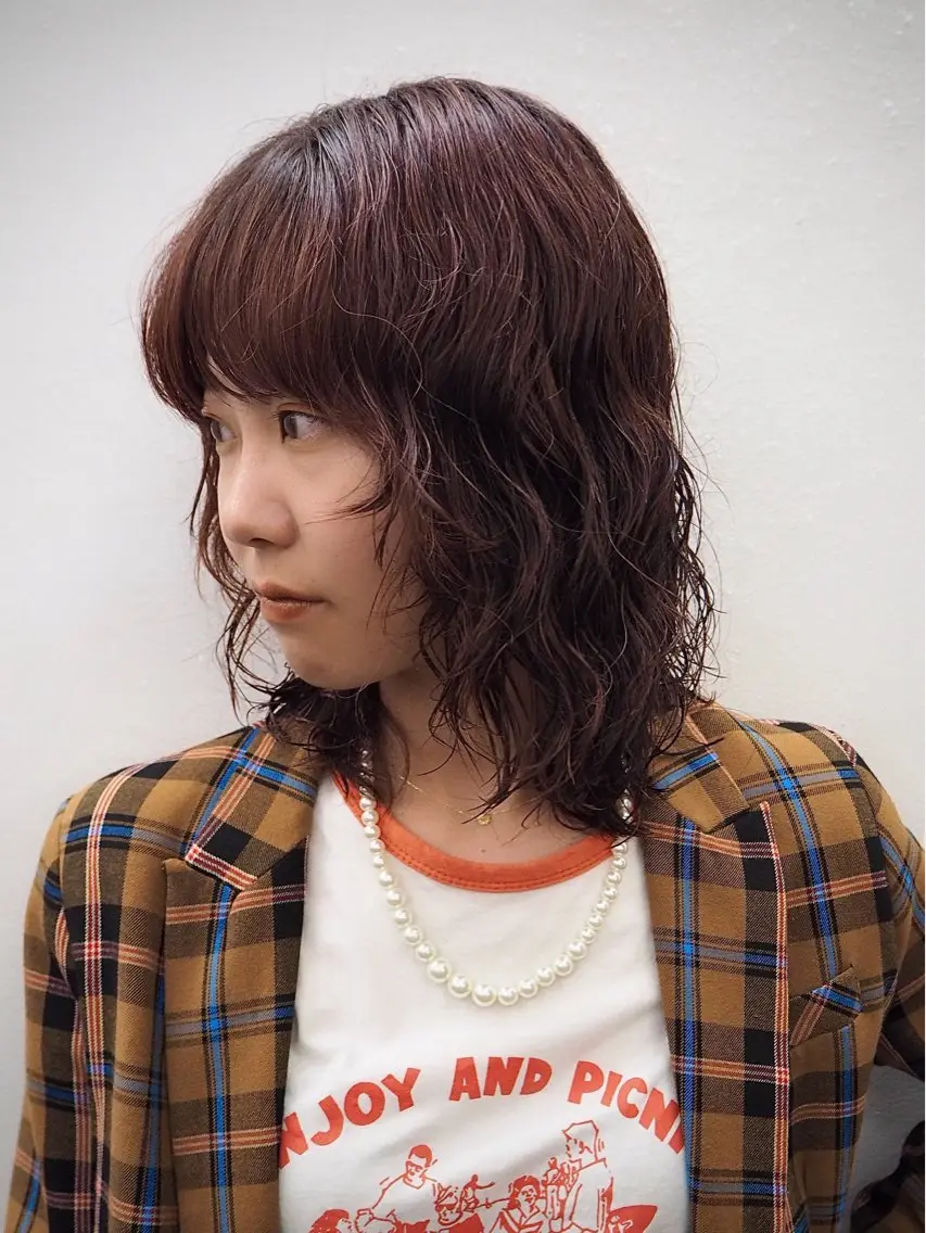 ミディアム カラー パーマ 似合わせレイヤー/ ケアパーマ/高倉のヘアスタイル