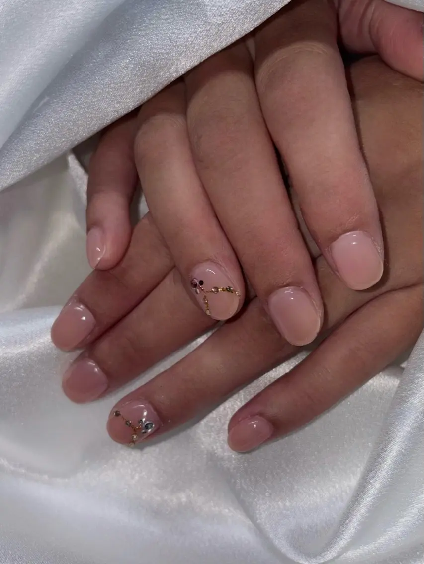 ネイル ストーンネイル ハンドネイル JOIE annaのネイルデザイン