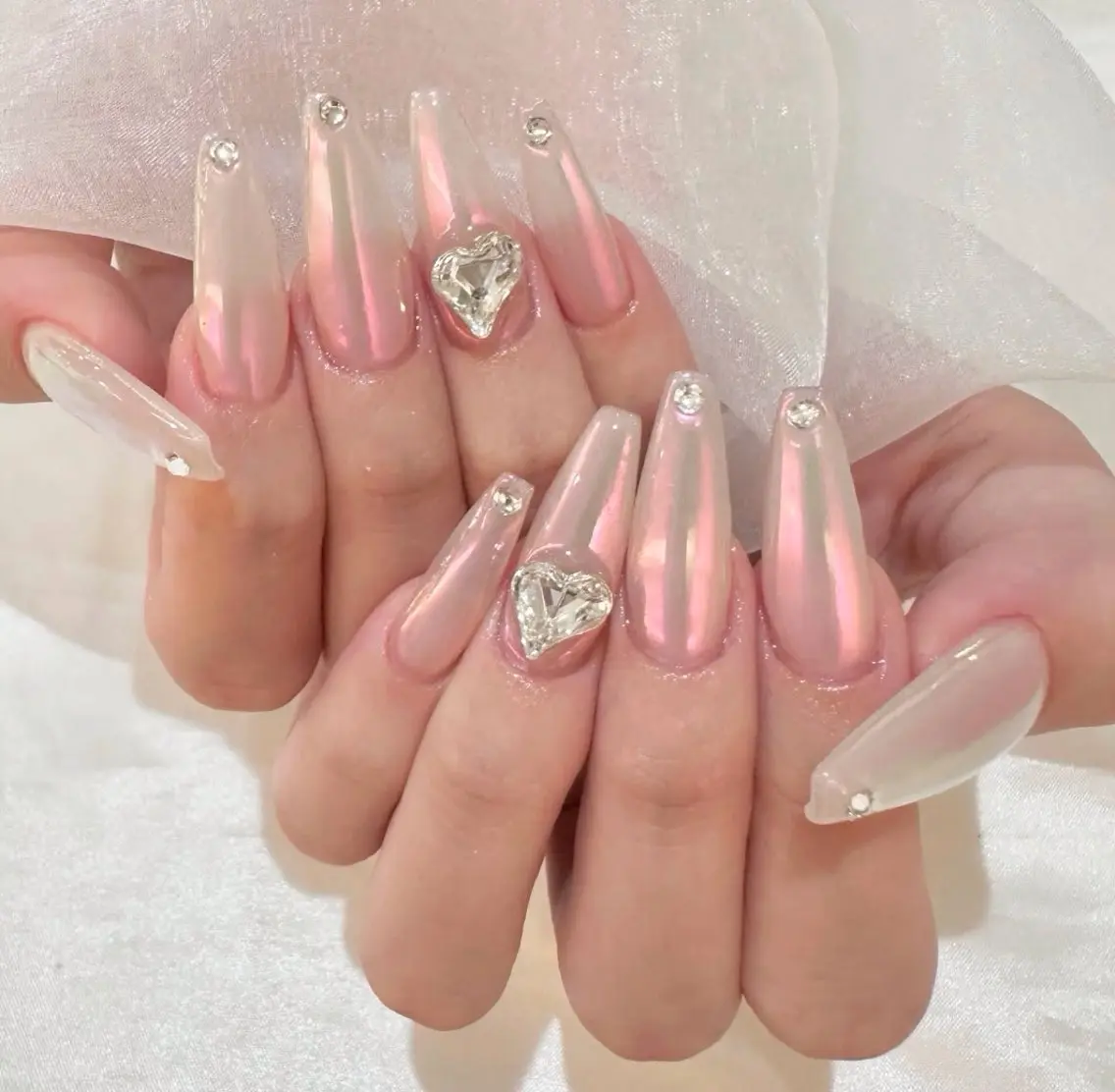 ネイル YumiNail 長さだし&ハンドケアのネイルデザイン