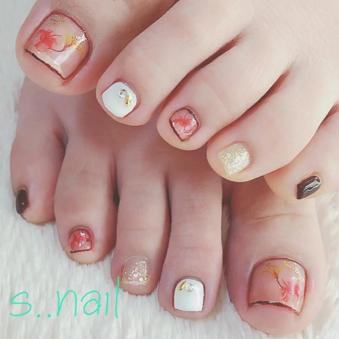 ネイル フットネイル ハンドネイル フットネイル s..nail / MORITAのネイルデザイン