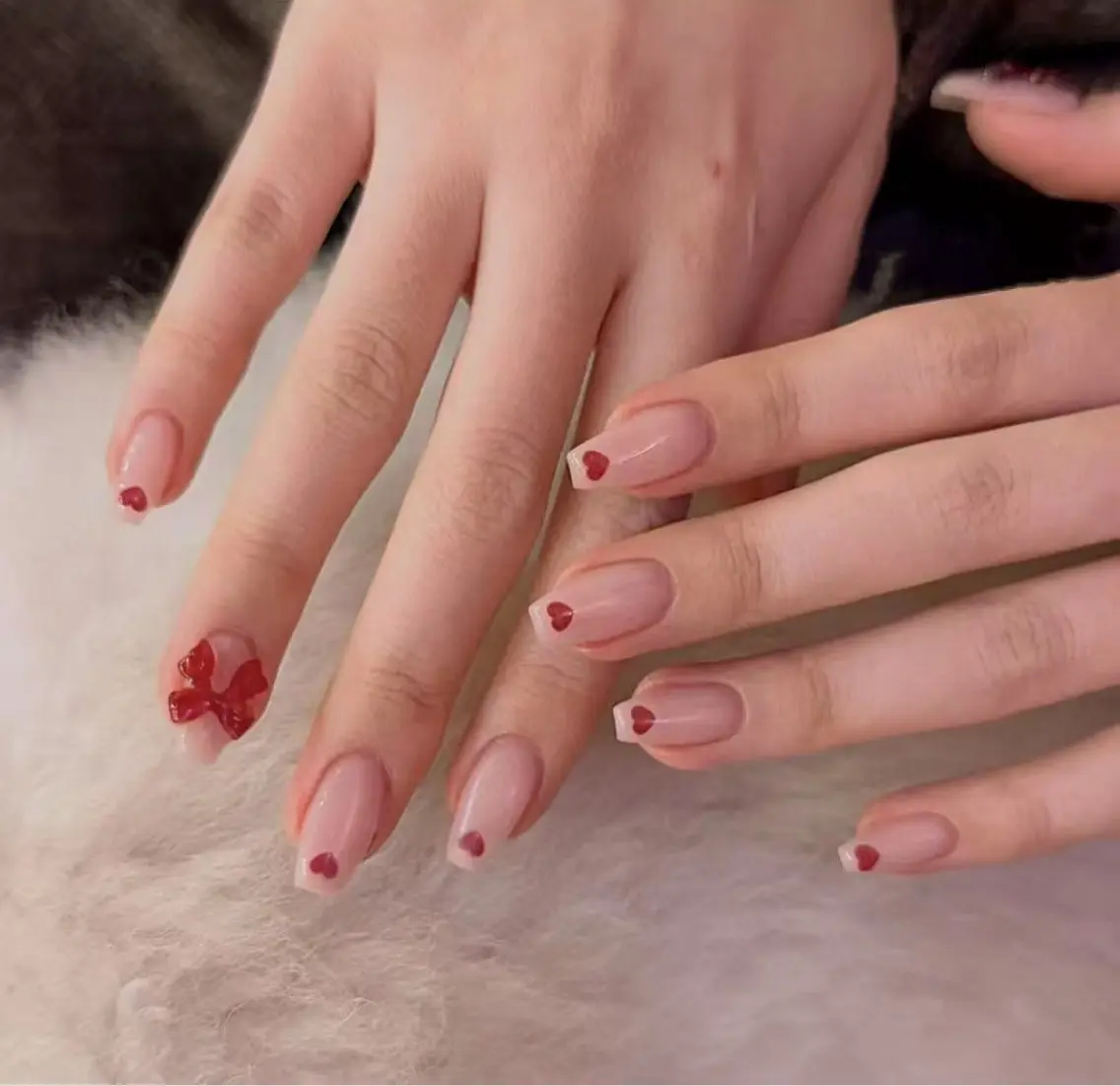 ネイル フラワーネイル フレンチネイル ジェルネイル ガラスフレンチ ハート ハンドネイル BabyYouMi nailのネイルデザイン