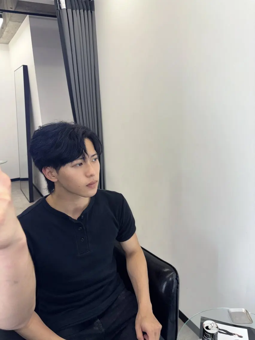 カラー 髙橋 欽春のヘアスタイル