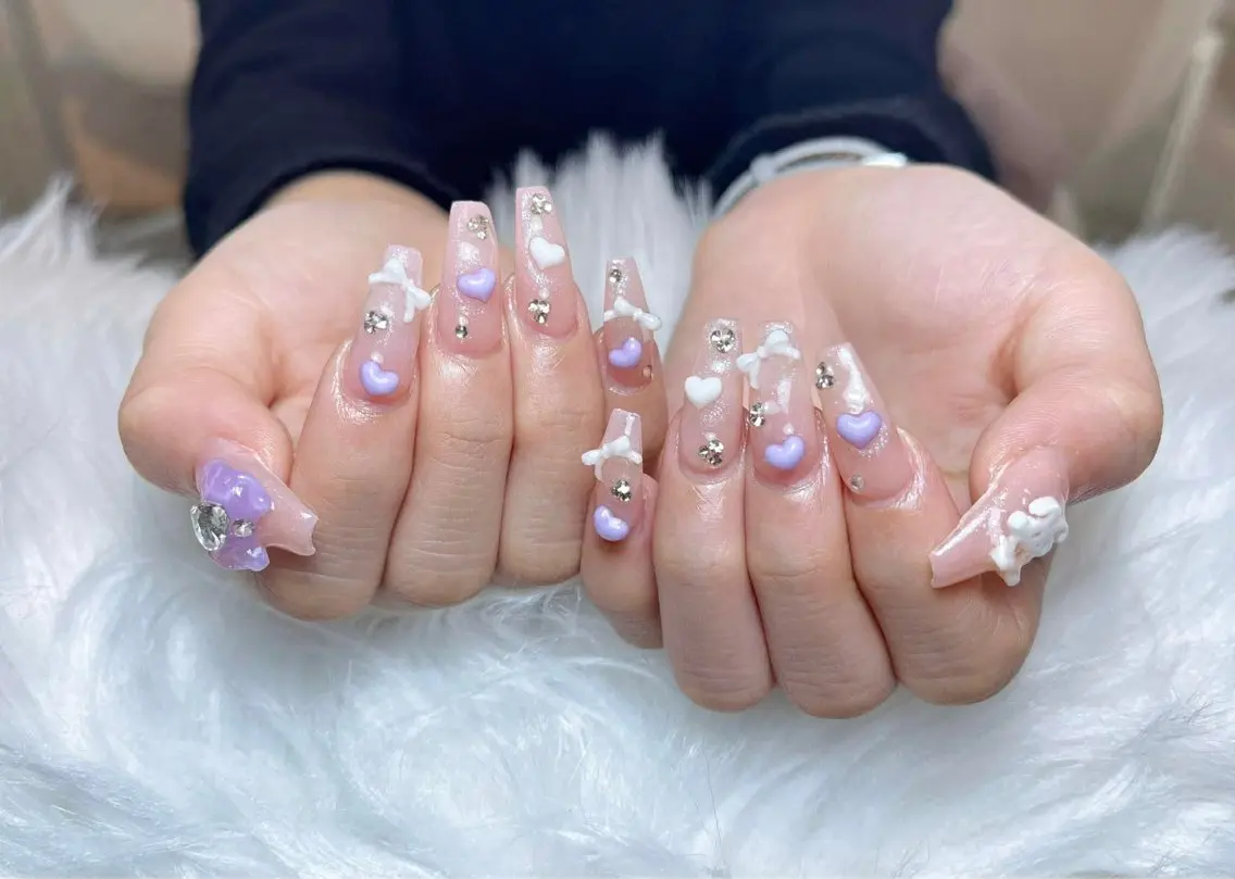 ネイル フレンチネイル ジェルネイル ガーリー 韓国ネイル ロングネイル ハンドネイル NieNail Nezukoのネイルデザイン