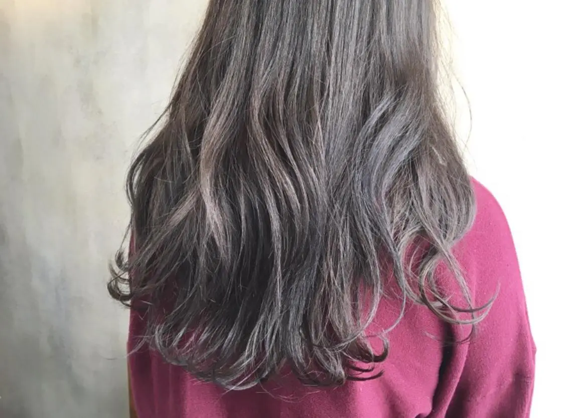 ロング カラー グレージュ カット ヘアカラー トリートメント 半個室女性salon 🩰Natsumiのヘアスタイル