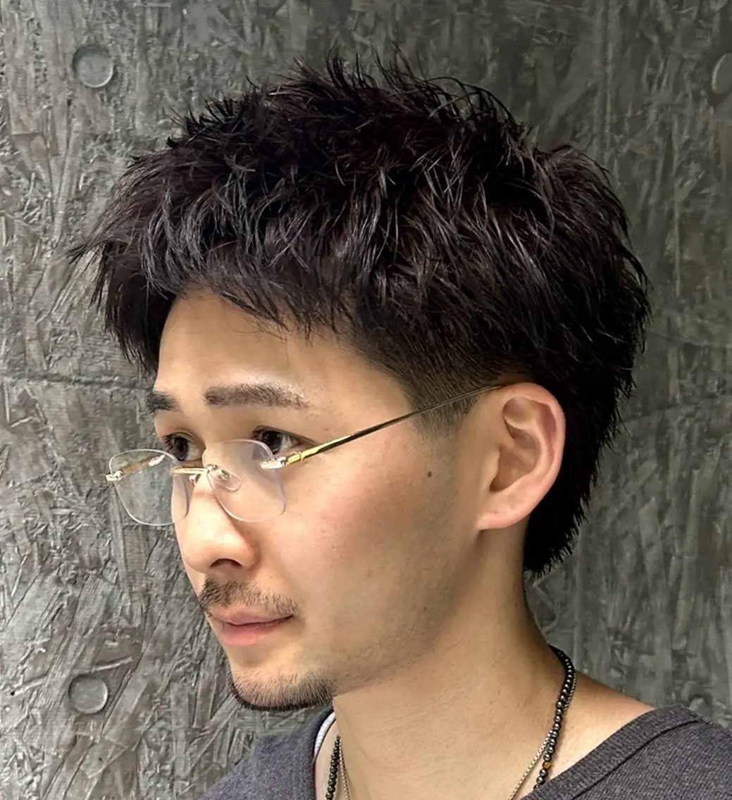 ショート パーマ メンズ カット パーマ 岩城 滉成のヘアスタイル