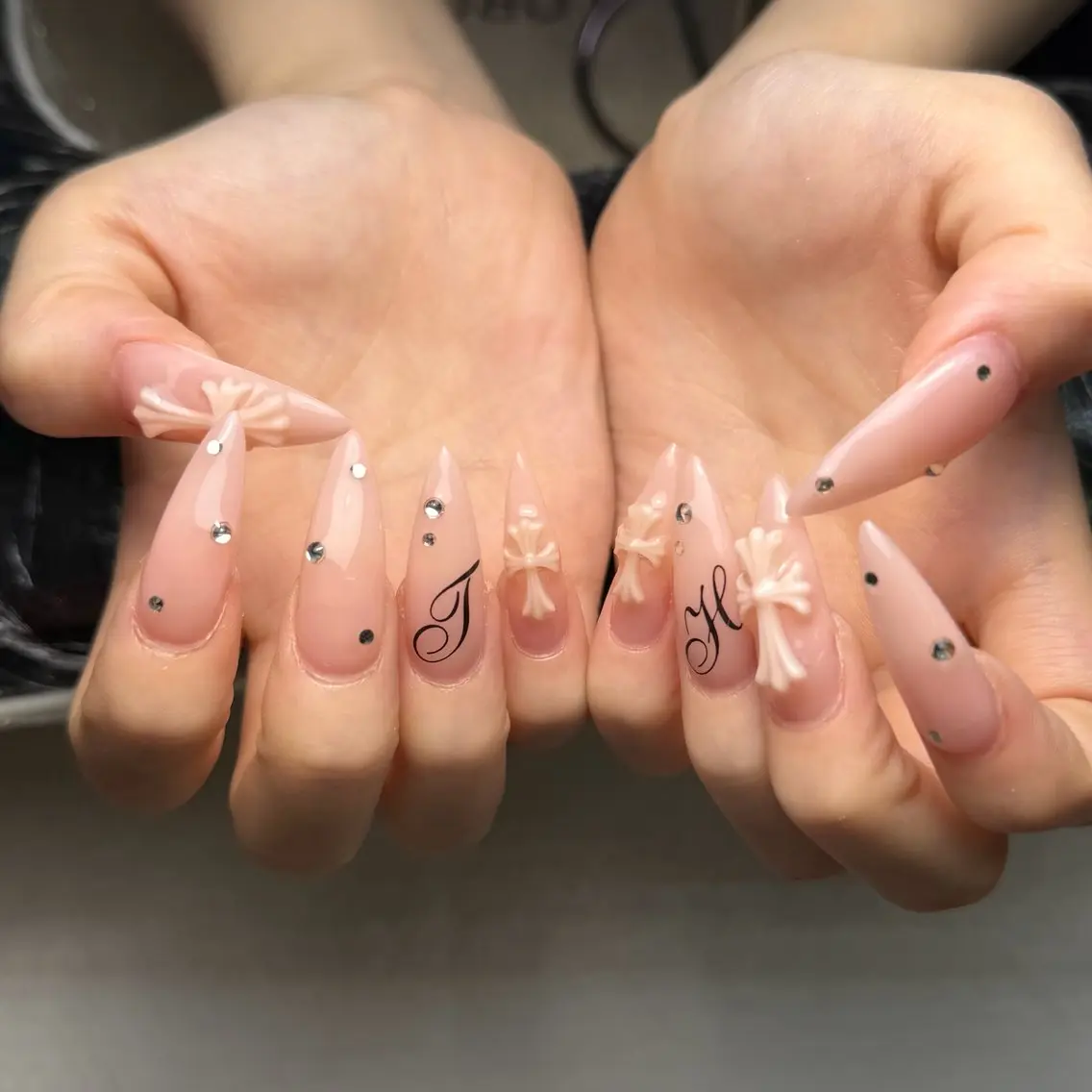 ネイル ハンドネイル いちご ちゃんのネイルデザイン