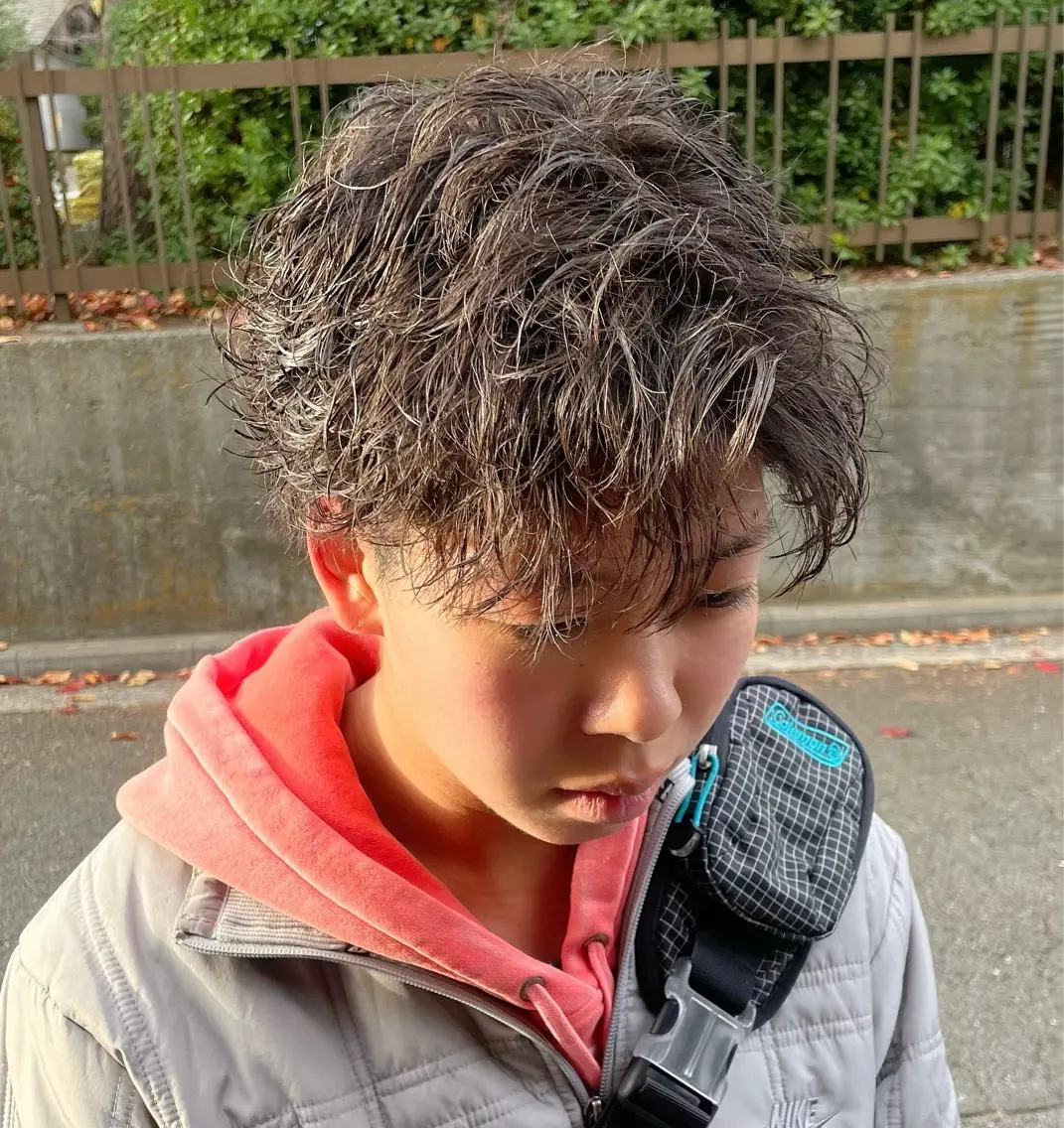 パーマ メンズ メンズパーマ スパイラルパーマ カット パーマ 海外ヘア特化🇺🇸 荷宮蓉太🔥のヘアスタイル