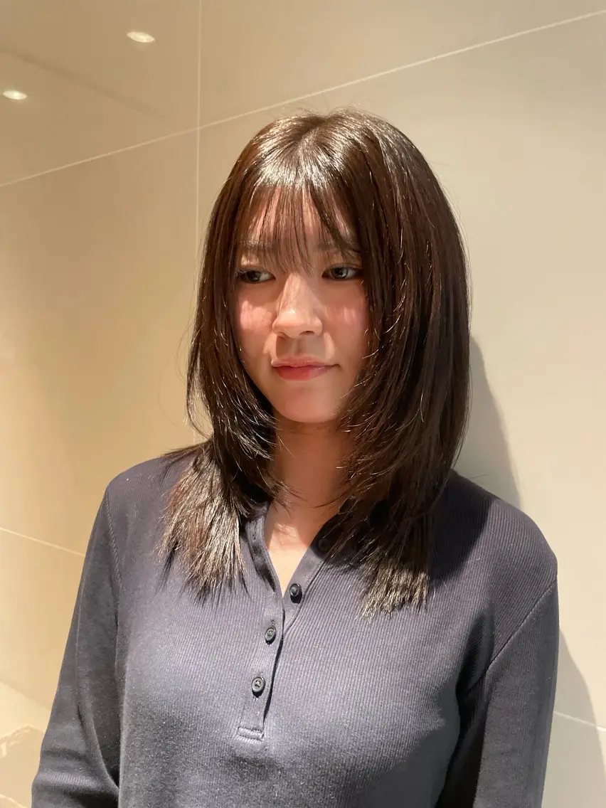 ミディアム レイヤーカット カット ヘアカラー トリートメント レイヤー/縮毛矯正 🪄chihiroのヘアスタイル