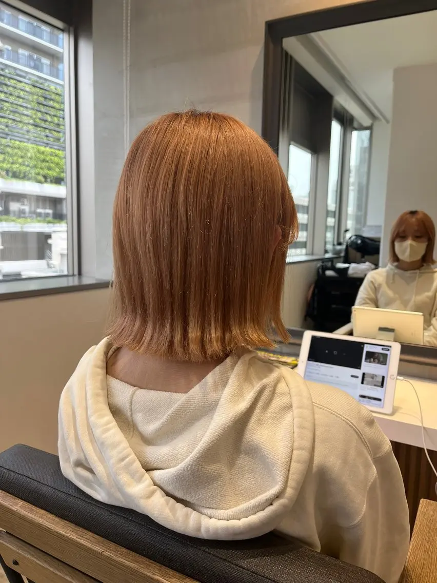 ショート ボブ 外ハネヘア けいし🐬ボブ 美髪縮毛矯正のヘアスタイル