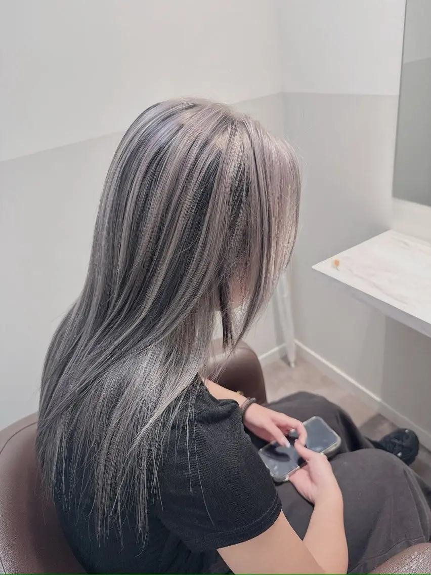 ロング カラー ヘアアレンジ メンズ ヘアカラー トリートメント ブリーチの髪様 MASATOのヘアスタイル