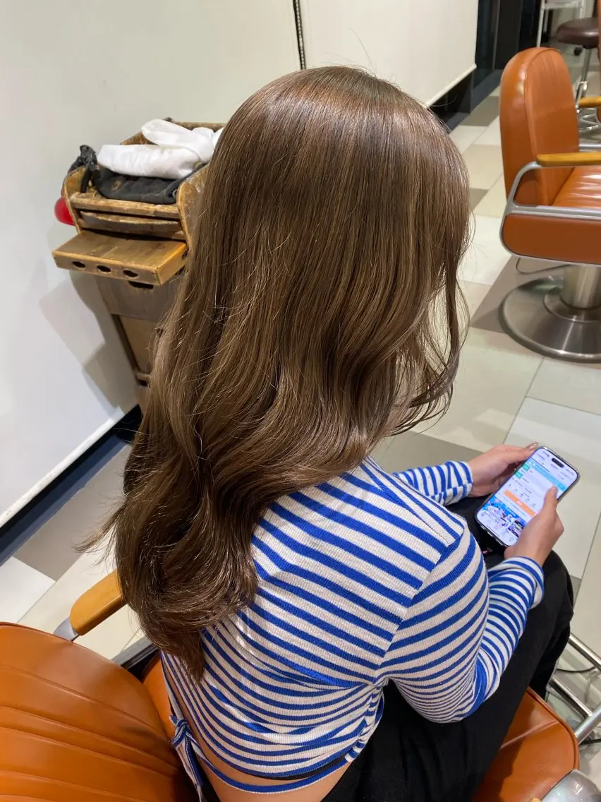 カラー ヘアカラー トリートメント カットモデル 🦋‪熊田 史織のヘアスタイル