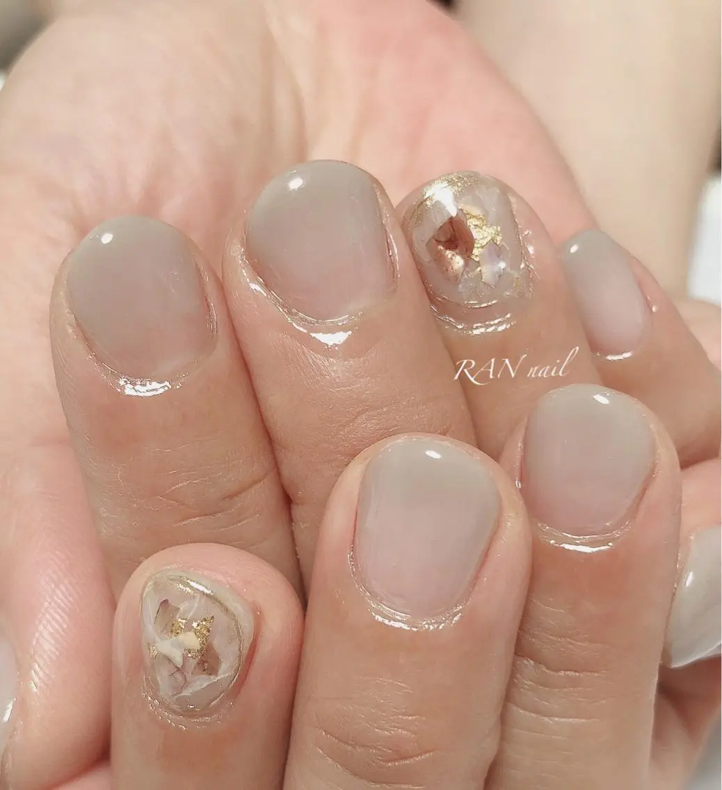 ネイル フットネイル フレンチネイル ラメ(グリッター) ミラーネイル オフィスネイル ハンドネイル フットネイル RAN nailのネイルデザイン