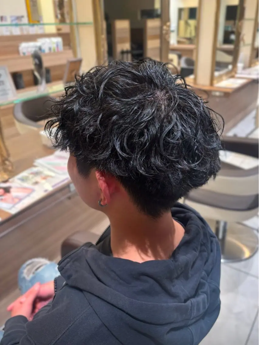 ⚡️Men'sカット＋パーマ⚡️の写真