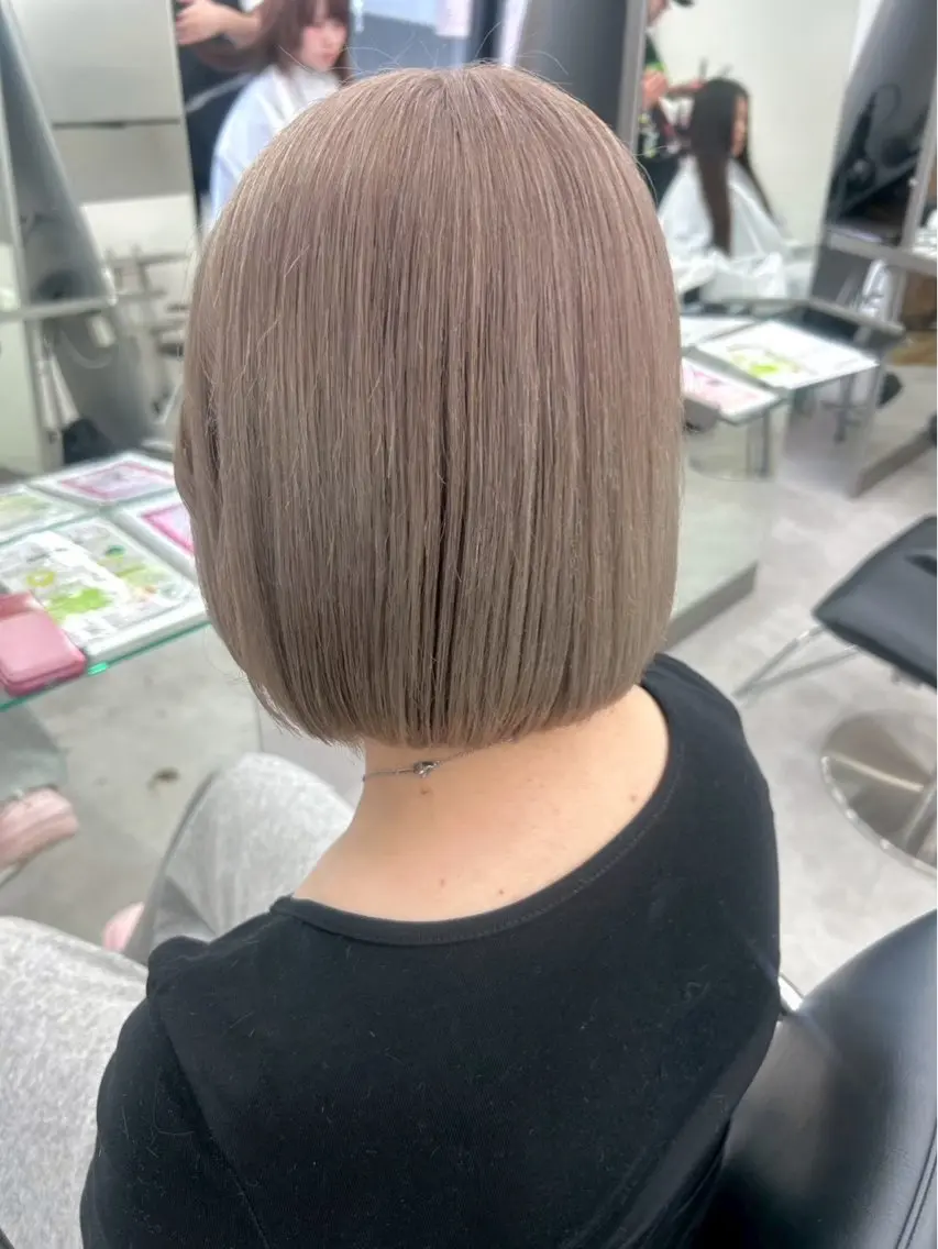 ‼️ミニモ限定価格‼️✨💫憧れハイトーン✨💫(ブリーチ2回＋カラー)の写真