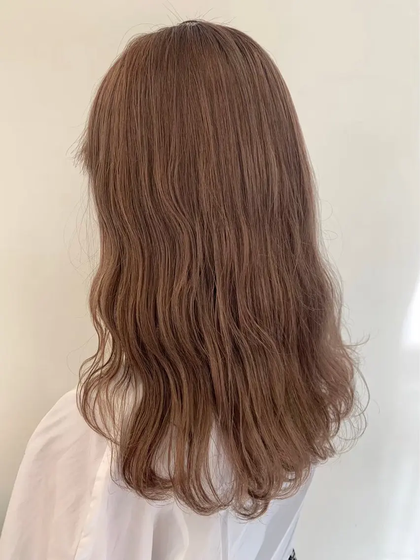 ロング カラー ブリーチ ヘアカラー 暖色カラー❤️横浜 エクステらん🦖のヘアスタイル