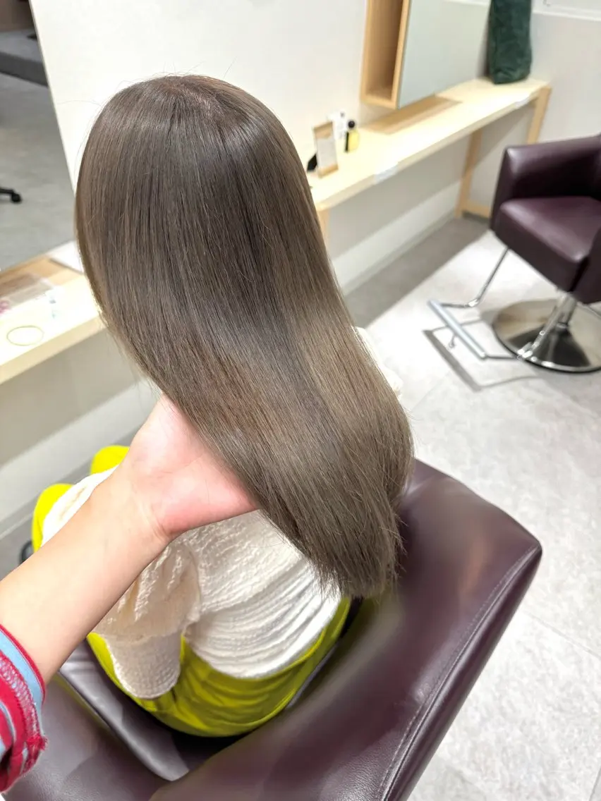 ミディアム ヘアカラー Haruka✄﻿ 透明感カラー🫧🌙のヘアスタイル