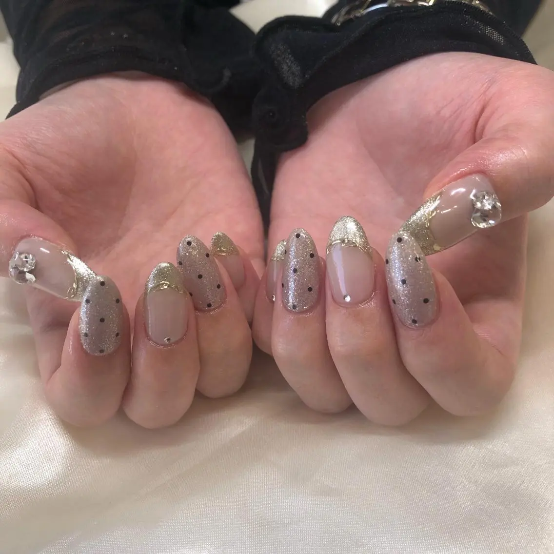 ネイル ハンドネイル ViViA momokaのネイルデザイン