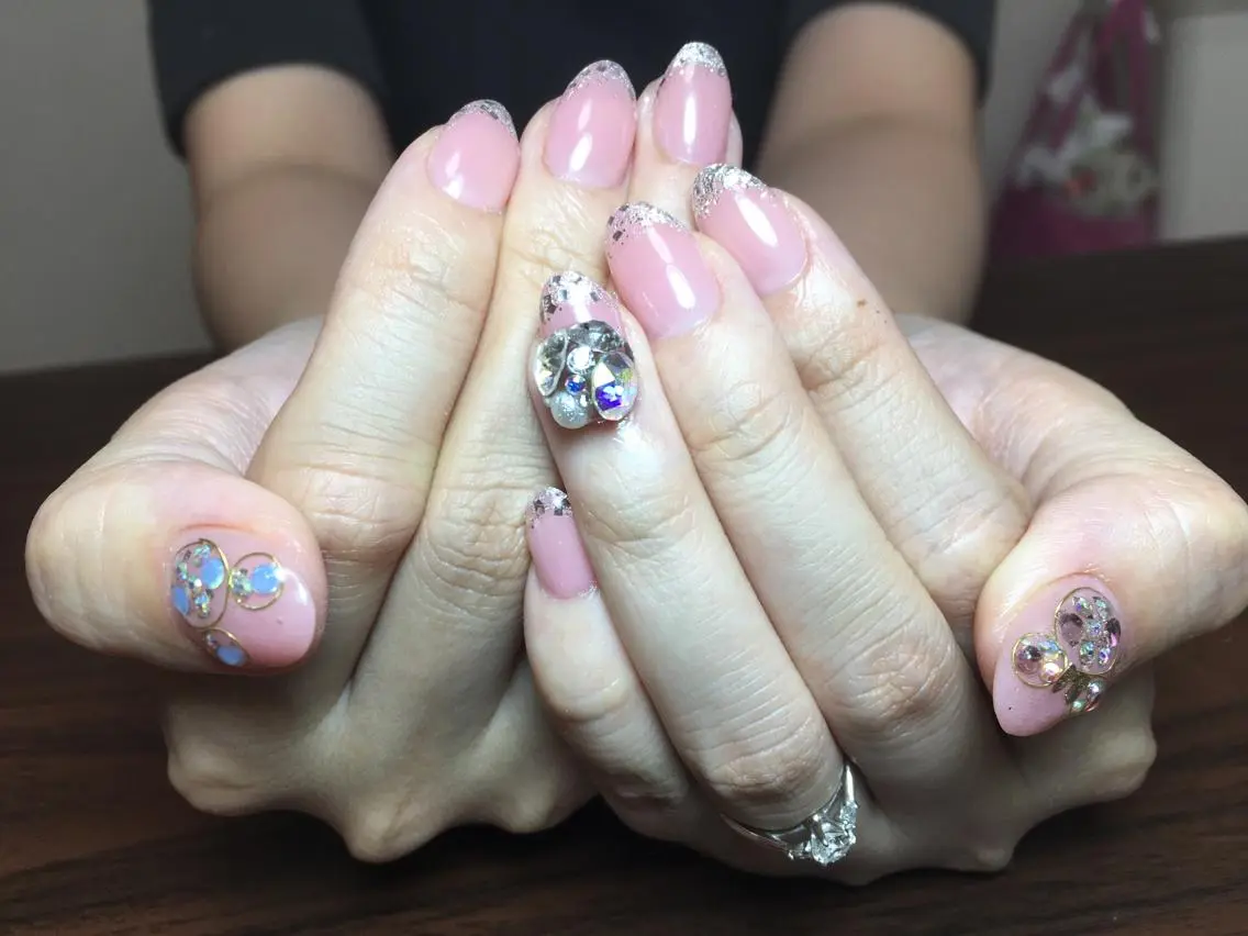 ネイル オフィスネイル シンプルネイル ストーンネイル st nailのネイルデザイン