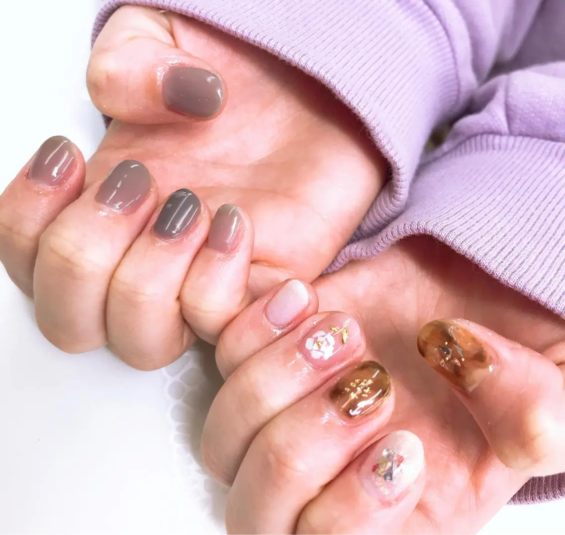 ネイル ニュアンスネイル 吉田  （ネイリスト）のネイルデザイン