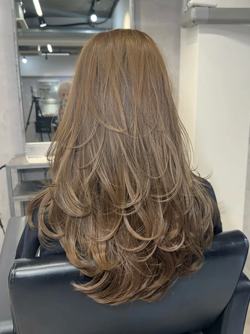 ロング ヘアカラー トリートメント 透明感カラー🇰🇷 レイヤー✨桑原　研太のヘアスタイル