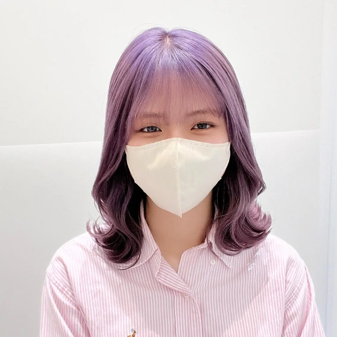 ミディアム カラー ヘアカラー 🩵ブリーチカラー MIORI🩵のヘアスタイル