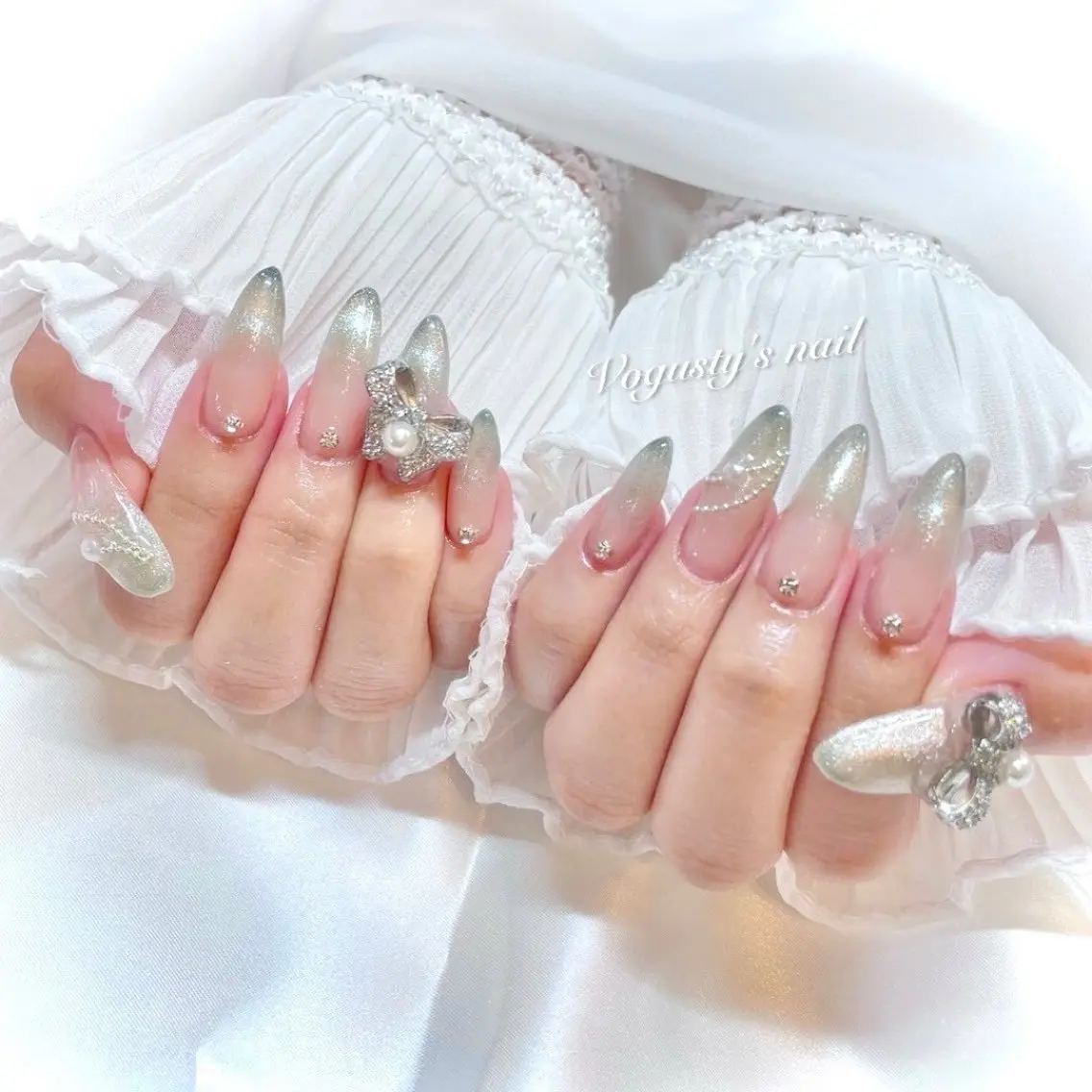 ネイル Vogusty's Nail鶴見店 髙橋のネイルデザイン
