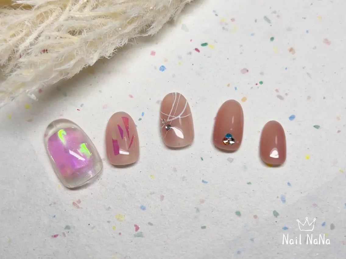 ミディアム ネイル ハンドネイル Nail NaNaのネイルデザイン