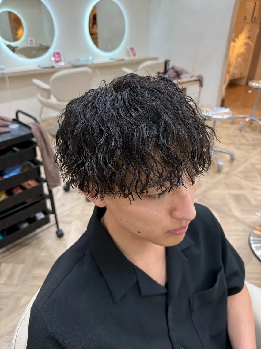 パーマ メンズ メンズパーマ カット パーマ トリートメント 市原亮/塩釜口/ ツイスパ/波巻きのヘアスタイル
