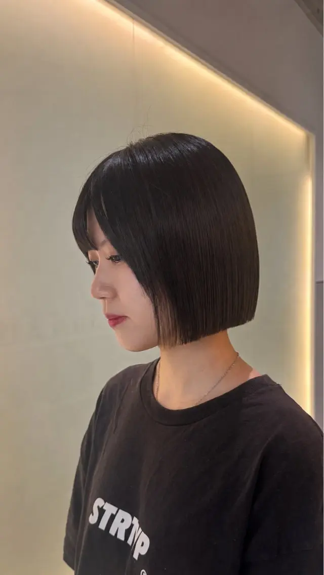 ショート ボブ トリートメント カット トリートメント ツヤツヤ髪質改善🫧 レイヤーRUKAのヘアスタイル
