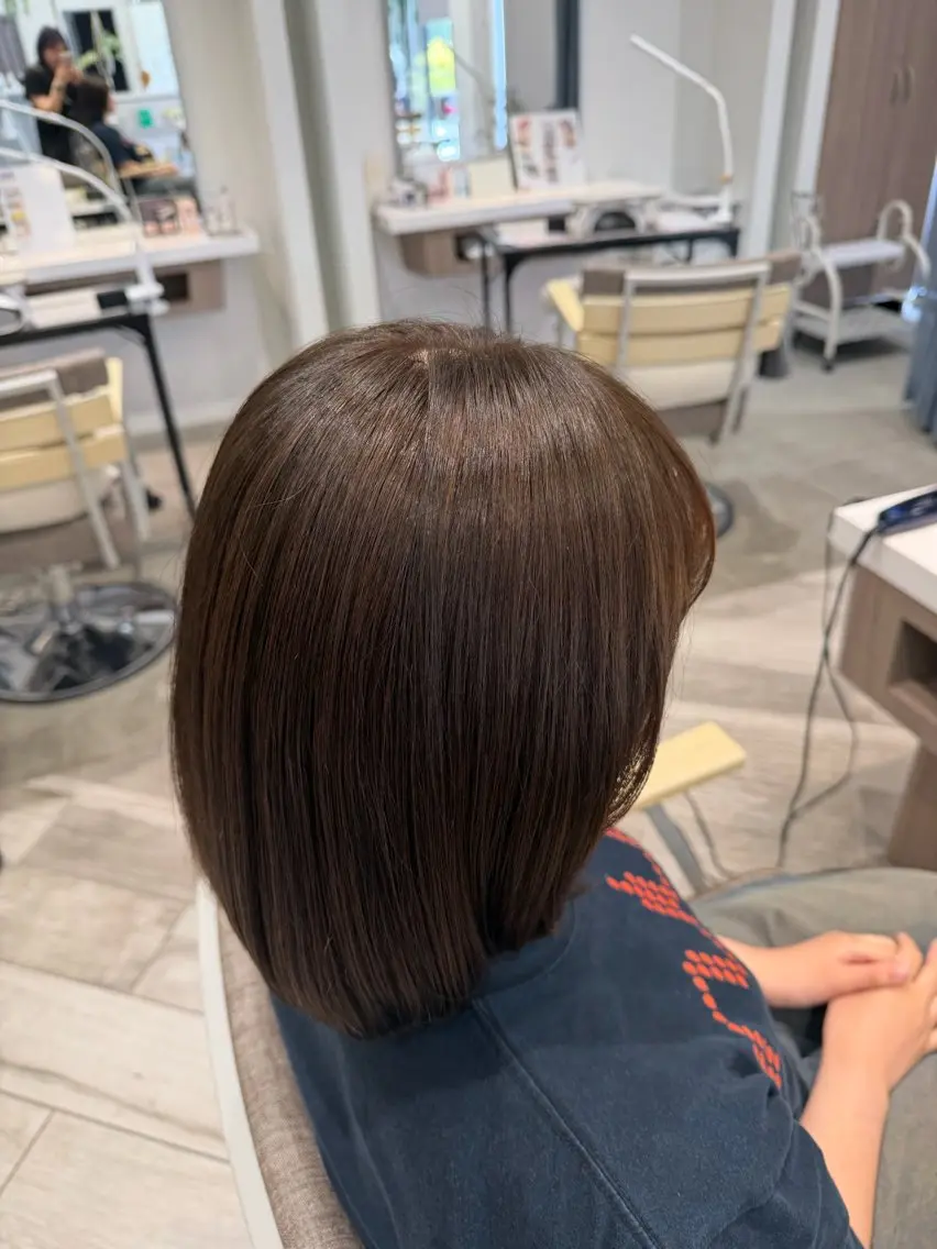 カラー 浅見 瑠那のヘアスタイル