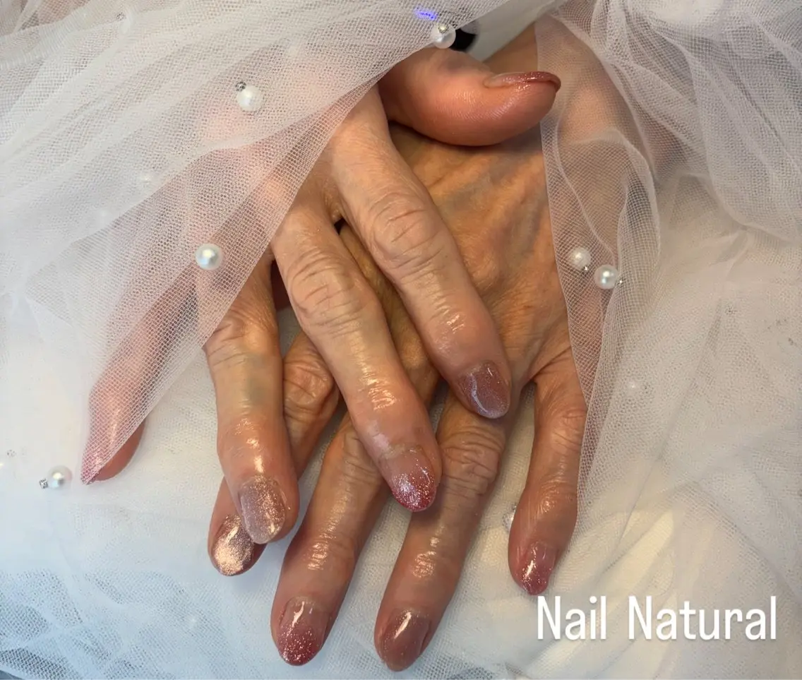 ネイル フラッシュネイル フットネイル フレンチネイル ジェルネイル ガラスフレンチ ハンドネイル Nail salon Natulalのネイルデザイン