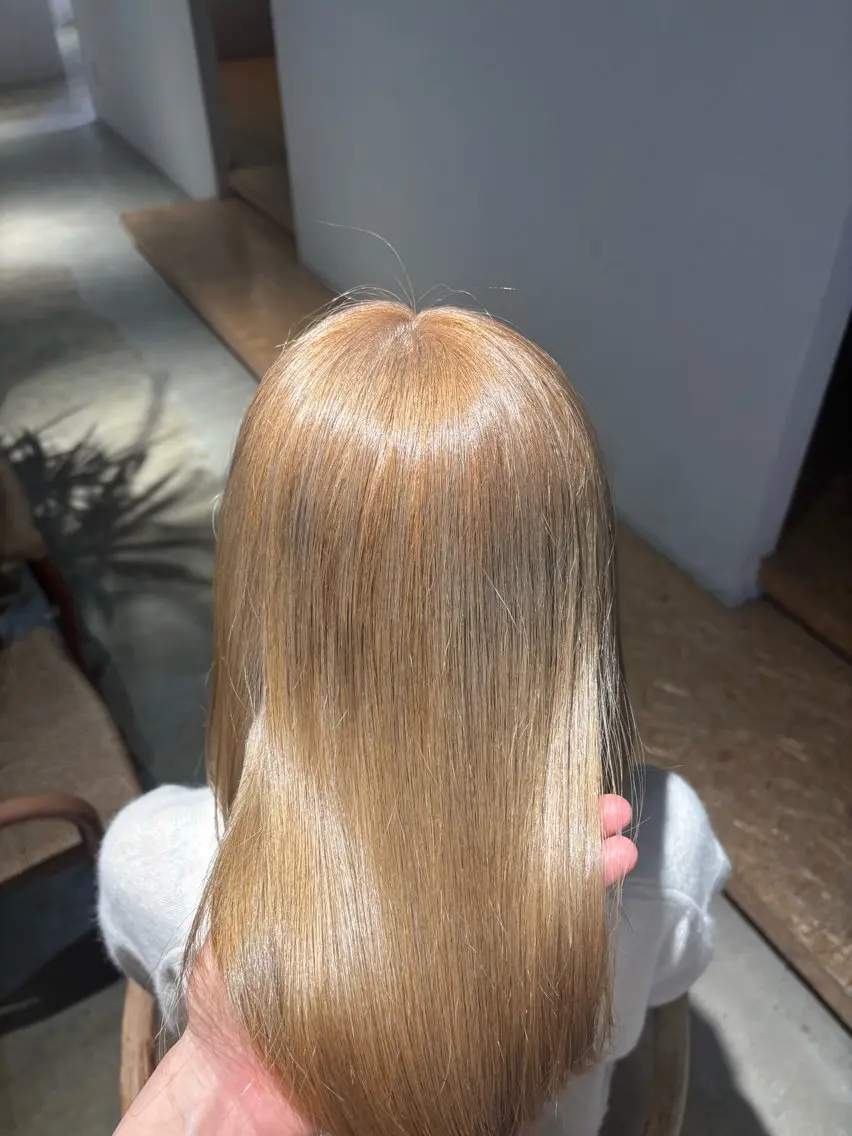 ミディアム ヘアカラー 太田 渚遊のヘアスタイル