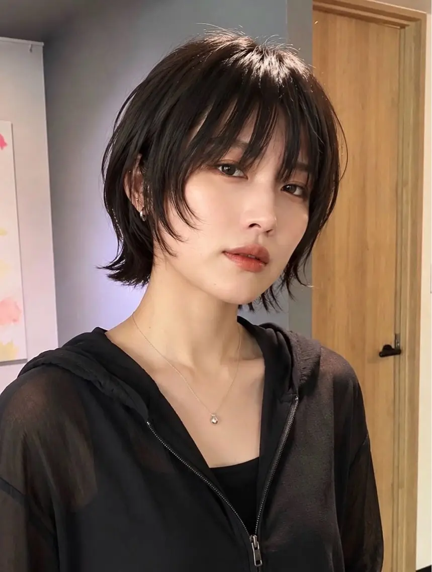 ショート カラー パーマ ヘアアレンジ キッズ ショートヘア 栄💗レイヤー｜ショ ートカット｜haruのヘアスタイル