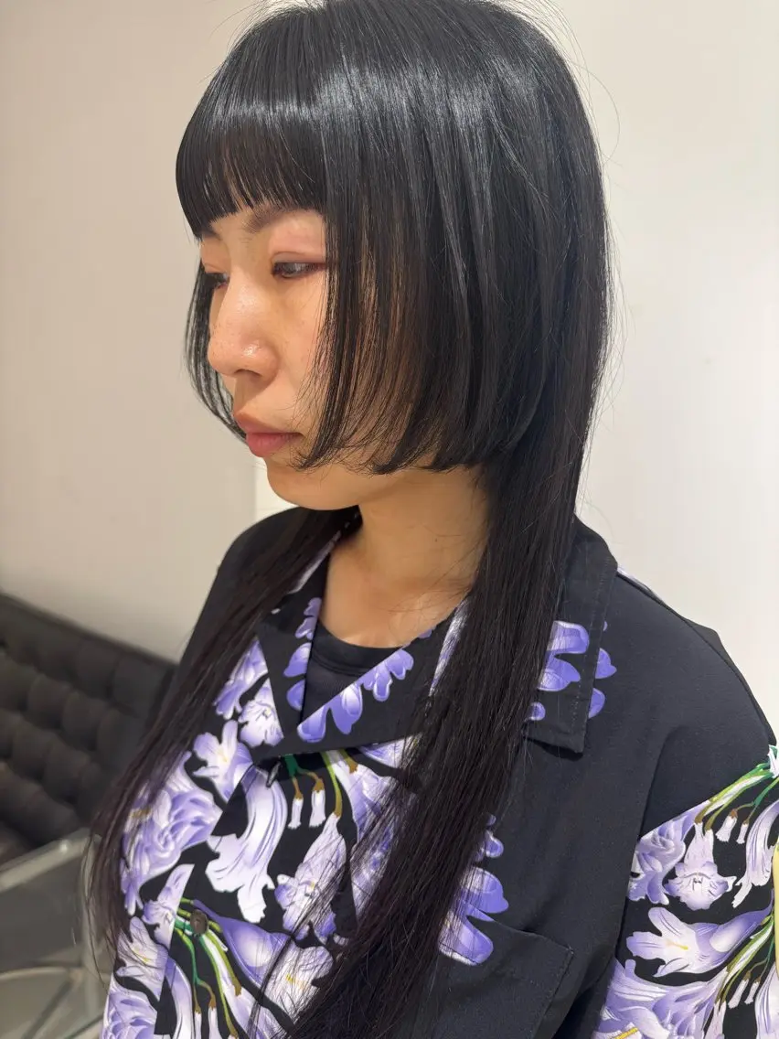 ロング 佐々木 悠安のヘアスタイル