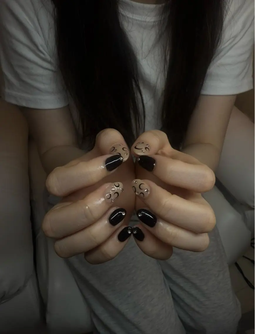 ネイル 長さ出し ジェルネイル 韓国ネイル マグネットネイル 持ち込み ハンドネイル amu.nail Tokoのネイルデザイン