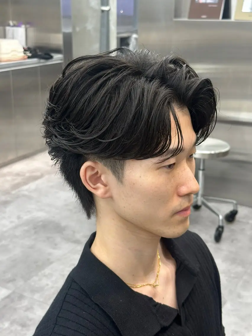 ショート パーマ メンズ フェザーパーマ メンズパーマ カット パーマ 【fifth】メンズ パーマmomokaのヘアスタイル