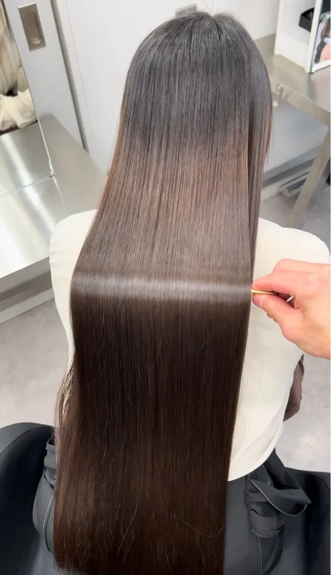 ロング 髪質改善 縮毛矯正 トリートメント ヘアカラー トリートメント ヘッドスパ 🫧髪質改善 講師🫧🍎幹細胞のヘアスタイル