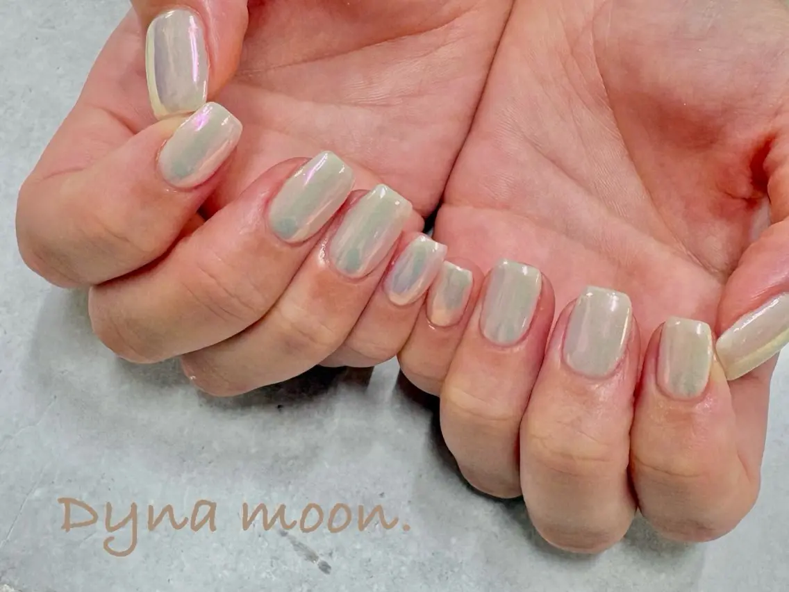ネイル オーロラネイル ワンカラーネイル ハンドネイル Dyna moon. yukihaのネイルデザイン
