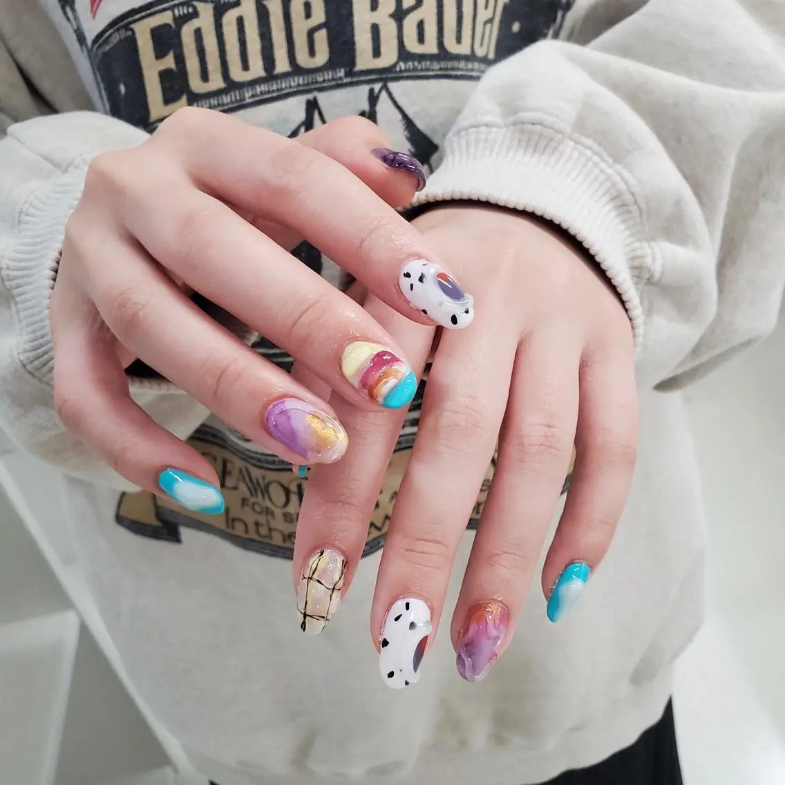 ネイル アートネイル ジェルネイル ミラーネイル ニュアンスネイル スカルプネイル nailstudio eviz新宿店のネイルデザイン