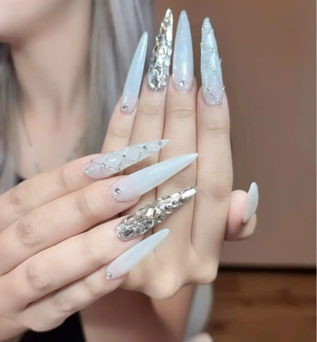 ネイル ハンドネイル WO MIAO💎のネイルデザイン