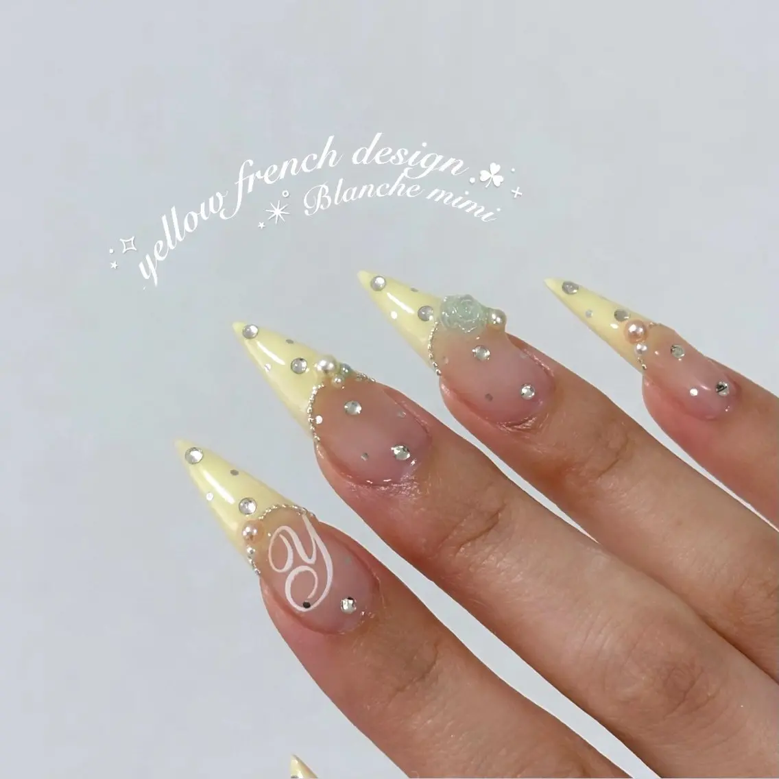 ネイル ハンドネイル Blanche mimi.u_aのネイルデザイン