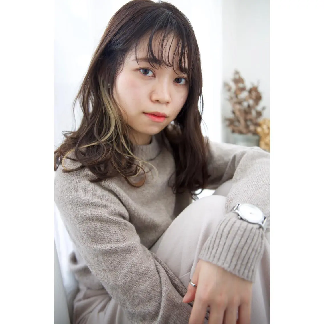 セミロング カラー fio マナミのヘアスタイル