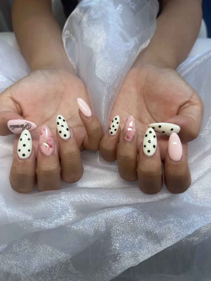 ネイル ハンドネイル DT nailのネイルデザイン