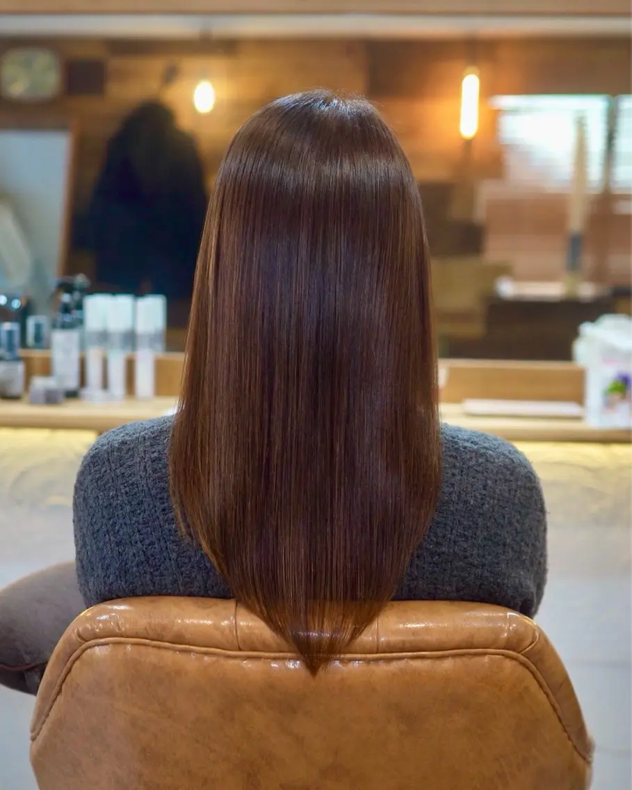 セミロング カット ヘアカラー トリートメント 桑名 淳のヘアスタイル