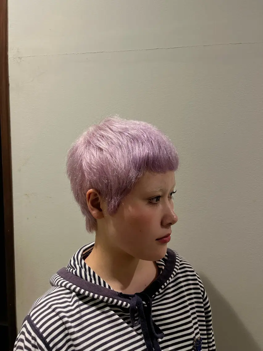 ショート カット ヘアカラー 隈井 鈴のヘアスタイル